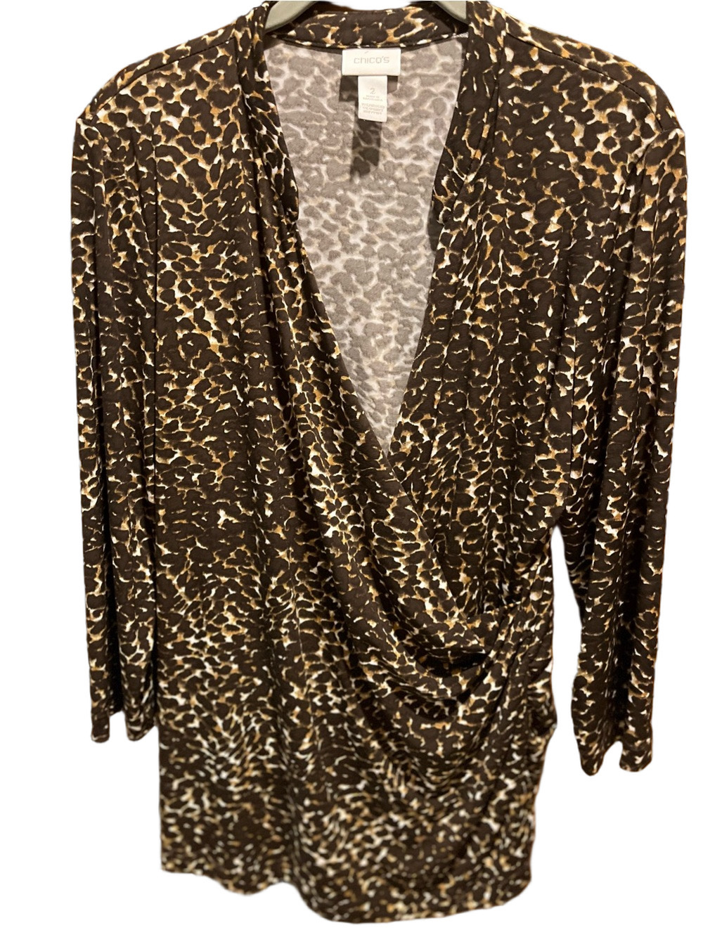 41. WOMENS CHICO’S 2/L DETAIL TOP